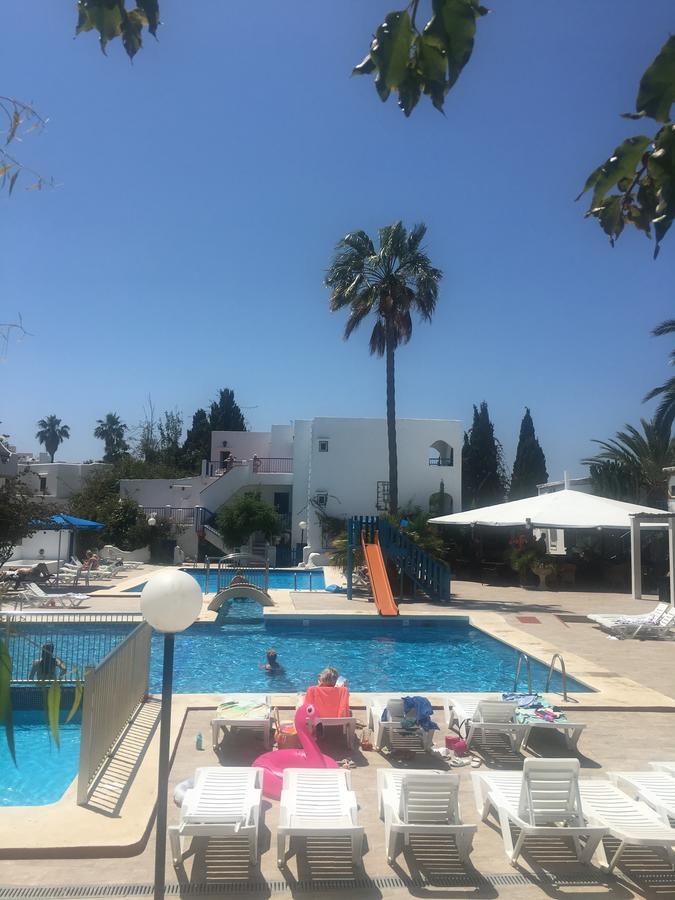 Apartamentos Cala D'Or Park Палма де Майорка Екстериор снимка